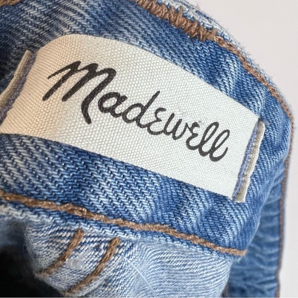 NWT Madewell Relaxed Distressed Denim Shorts Size 32 - Picture 9 of 13